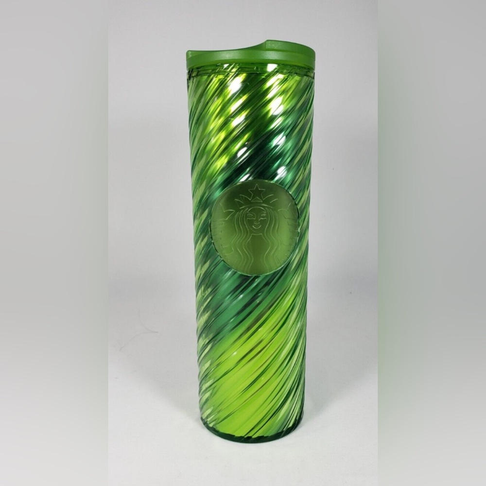 🔥 HOST PICK 🔥 STARBUCKS Winter 2022 Cold Tumbler Cup. Green, EUC. 16 oz.